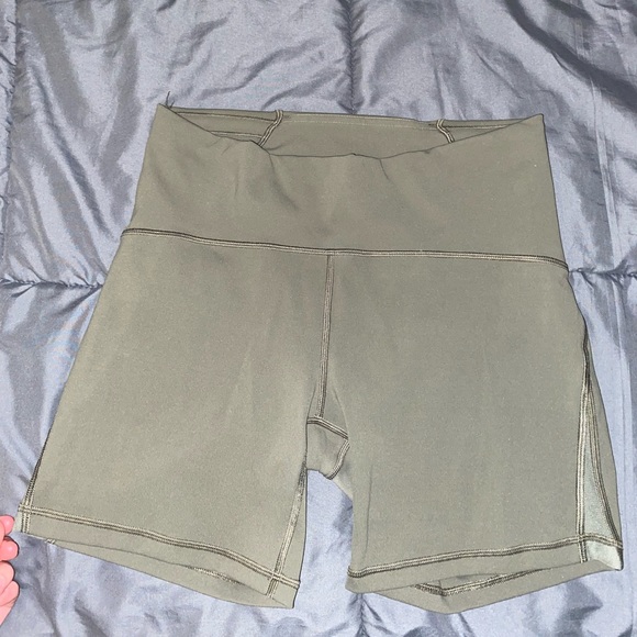 lululemon athletica Pants - women’s Lululemon align shorts